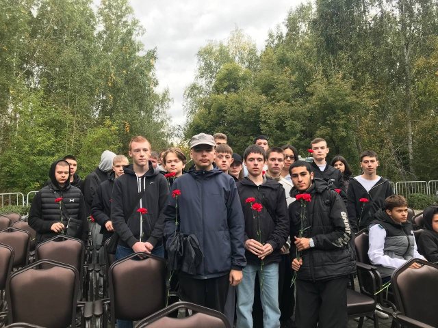 ПАМЯТЬ ЖИВА